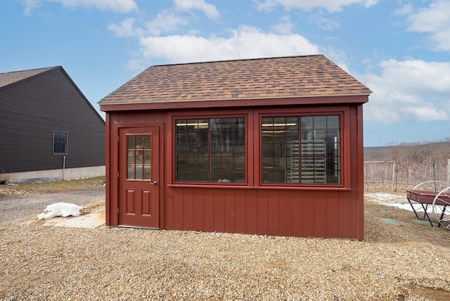 view of outbuilding