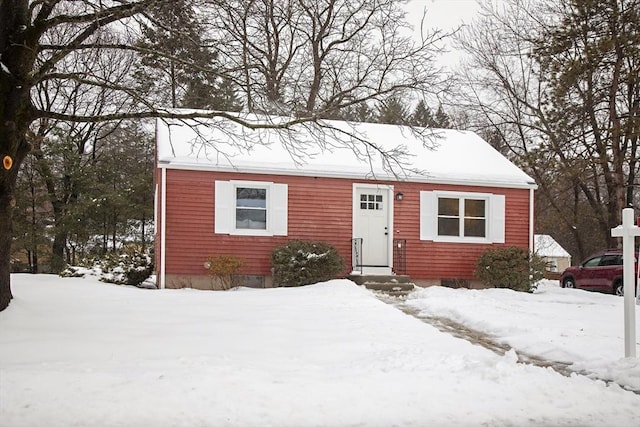 view of front of property