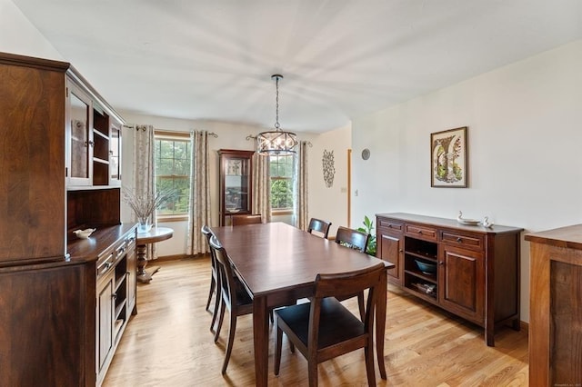 39 Grey Fox Lndg, Woodstock, CT 06281 - dining space featuring a chandelier and light wood finished floors