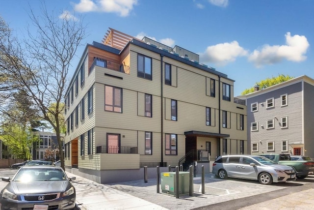 213 Harvard Unit 4, Cambridge, MA 02139 - view of building exterior