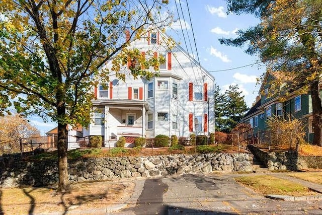 4-6 W St, Arlington, MA 02476 - view of front facade