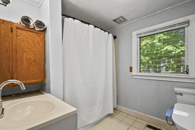 66 Squantum Rd, Jaffrey, NH 03452 - bathroom with tile patterned floors, curtained shower, and a textured ceiling
