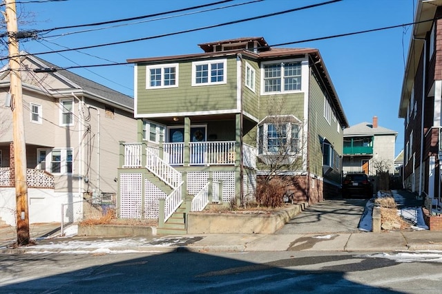 view of front of home