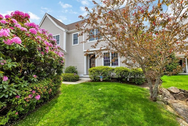 17 Hampton Ct Unit 17, Mashpee, MA 02649 - view of front of house with a front lawn