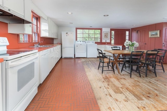 56 Ridgeway Rd, Weston, MA 02493