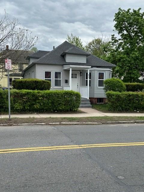 423 Orange St, Springfield, MA 01108 - bungalow with a shingled roof