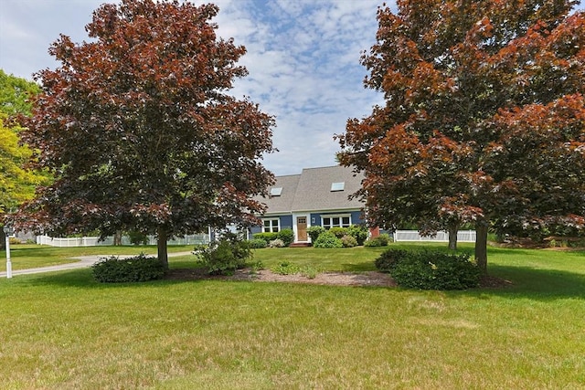 88 Amelia Way, Barnstable, MA 02648 - view of front of house featuring a front yard