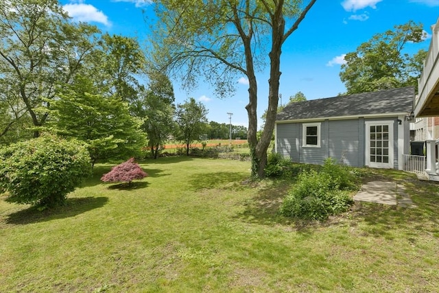 475 E St, Dedham, MA 02026 - view of grassy yard