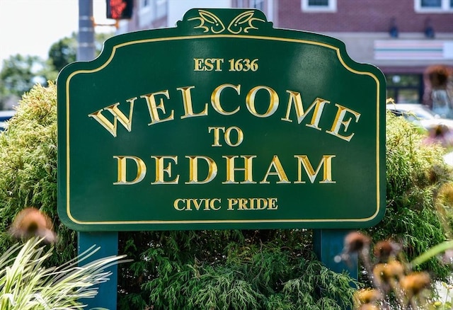 475 E St, Dedham, MA 02026 - view of community sign