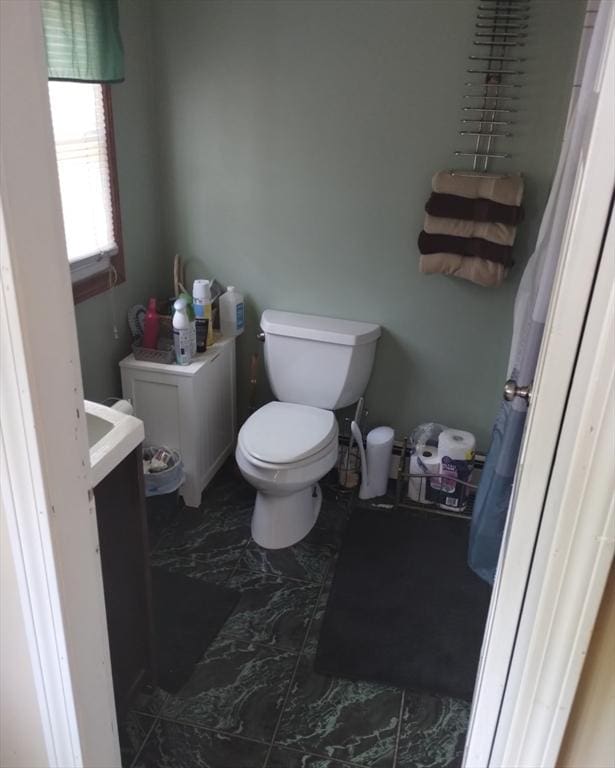 7 Pontos Ave, Burlington, MA 01803 - bathroom with toilet and vanity