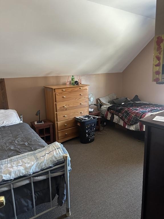 8 Elm St, Leominster, MA 01453