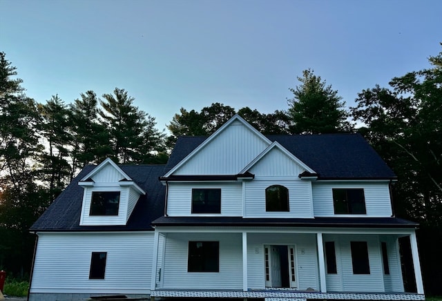 view of front of house with a porch