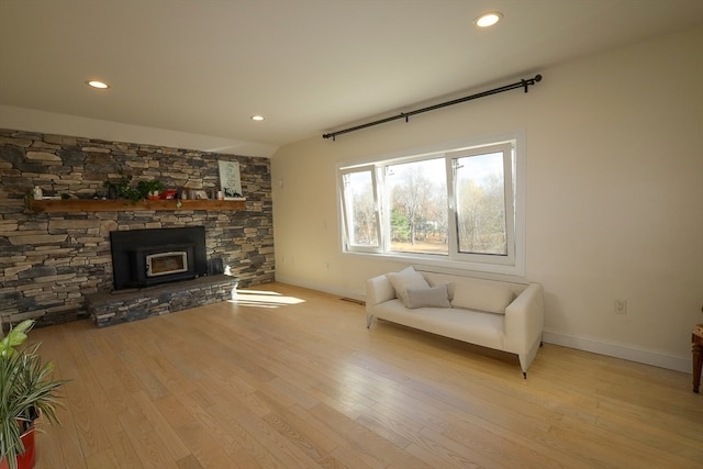 sitting room with light hardwood / wood-style floors