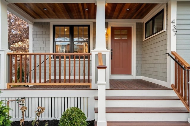 entrance to property with covered porch