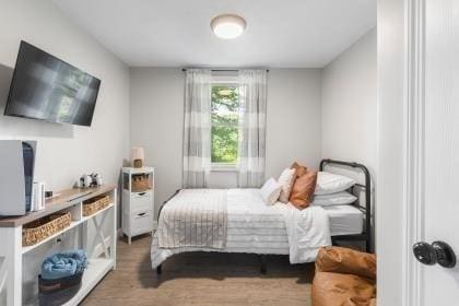 537 S River St, Marshfield, MA 02050 - bedroom featuring wood finished floors
