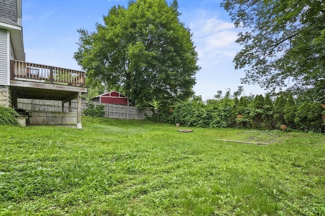 112 Brookline St, Worcester, MA 01603 - view of yard featuring a deck