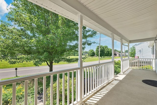 16 Amherst St, Chicopee, MA 01013 - view of unfurnished sunroom