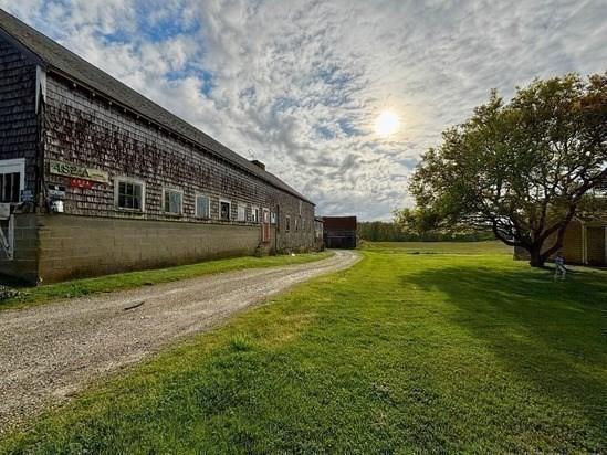 482 Smith Neck Rd, Dartmouth, MA 02748