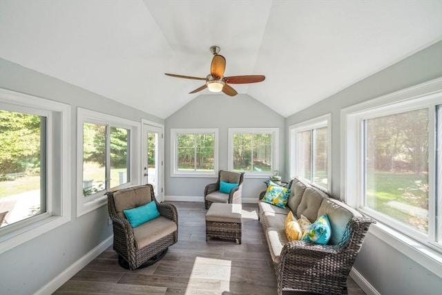 sunroom / solarium featuring vaulted ceiling and ceiling fan