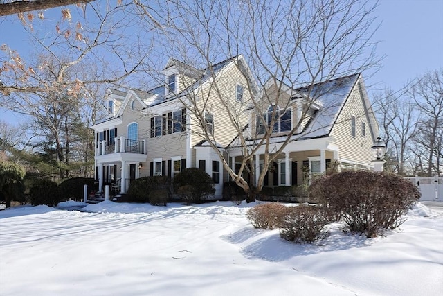 view of front of house