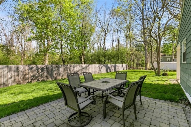 38 Rocky Hill Rd Unit B, Amesbury, MA 01913 - view of patio / terrace with outdoor dining area