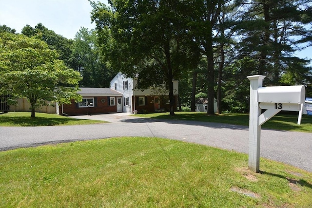 13 N Grove St, Foxboro, MA 02035 - view of grassy yard