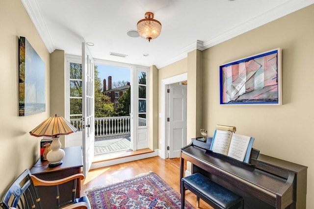 26 Winter St, Salem, MA 01970 - foyer entrance with ornamental molding and wood finished floors