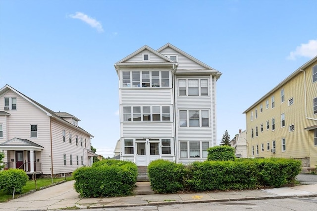 174 Vernon St, Worcester, MA 01610 - view of front of property