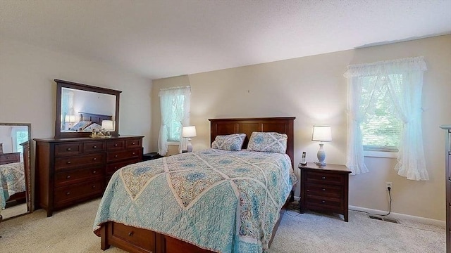 3 Oakwood Ln Unit 3, Worcester, MA 01604 - bedroom featuring light carpet and baseboards