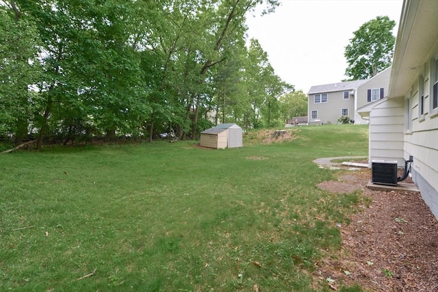 80 Dobbins St, Waltham, MA 02451 - view of green lawn featuring central AC