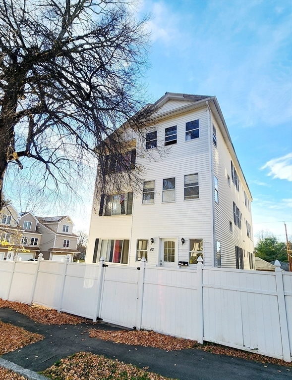 view of building exterior