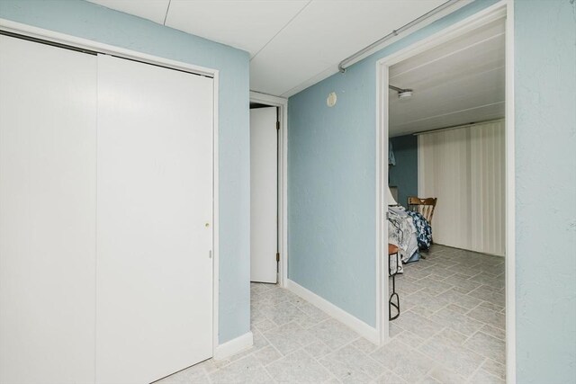 5 Bayview Ave, Fairhaven, MA 02719 - corridor featuring baseboards