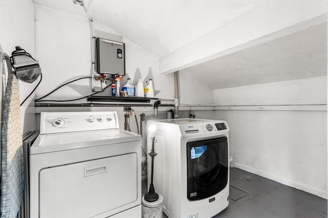 laundry area featuring laundry area and independent washer and dryer