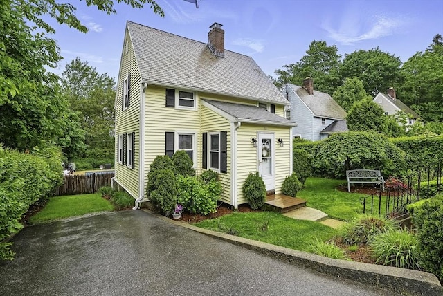13 Delaval Rd, Worcester, MA 01606 - view of front facade with a chimney