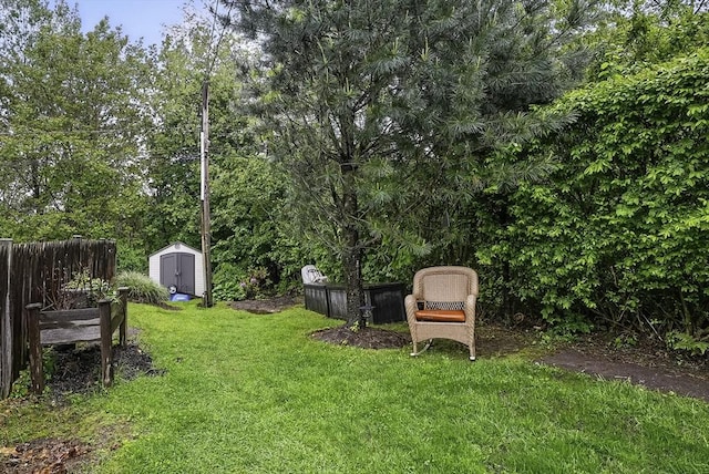 13 Delaval Rd, Worcester, MA 01606 - view of yard