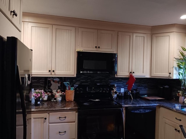 16 Heather Ln Unit 16, Bridgewater, MA 02324 - kitchen with black appliances, decorative backsplash, and dark stone counters