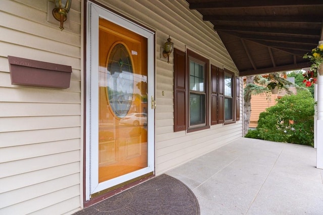 886 Canterbury St, Boston, MA 02131 - doorway to property with covered porch