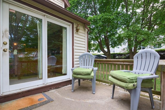 886 Canterbury St, Boston, MA 02131 - view of patio