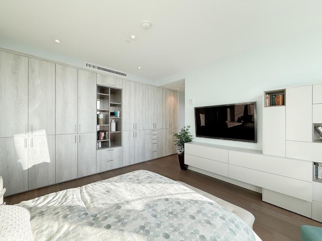 188 Brookline Ave Unit Ph28C, Boston, MA 02215 - bedroom with wood finished floors and recessed lighting