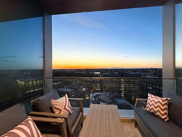 188 Brookline Ave Unit Ph28C, Boston, MA 02215 - view of balcony