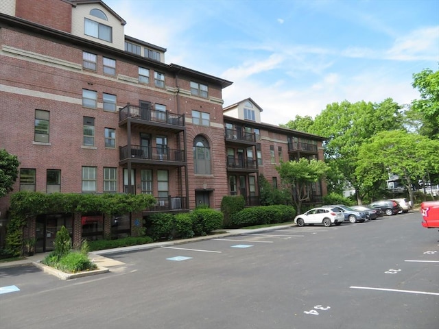 155 Kendrick Ave Unit 306, Quincy, MA 02169 - view of building exterior with uncovered parking