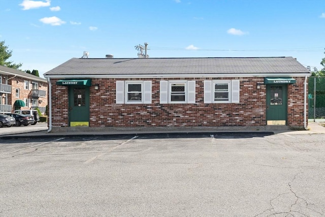 200 Manville Hill Rd Unit B-28, Cumberland, RI 02864 - view of building exterior with uncovered parking