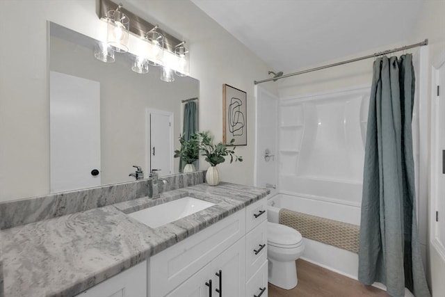 195 Pompeo Rd, Thompson, CT 06255 - full bath featuring vanity, shower / tub combo, and wood finished floors