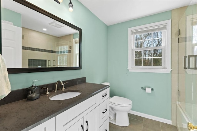 full bath with visible vents, baseboards, toilet, an enclosed shower, and vanity