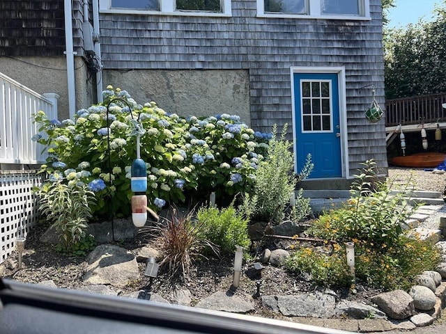 view of exterior entry