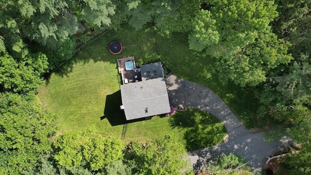 1000 Forest St, North Andover, MA 01845 - aerial view of property and surrounding area