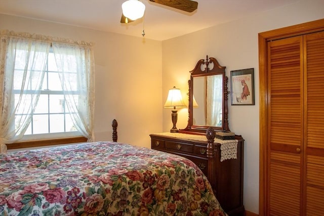 bedroom with a closet and ceiling fan