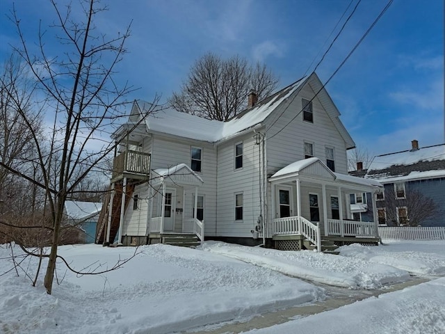 view of front of home