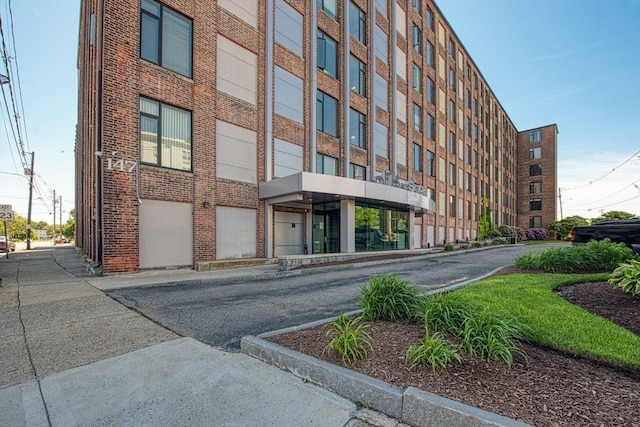 147 Centre St Unit 201, Brockton, MA 02302 - view of building exterior