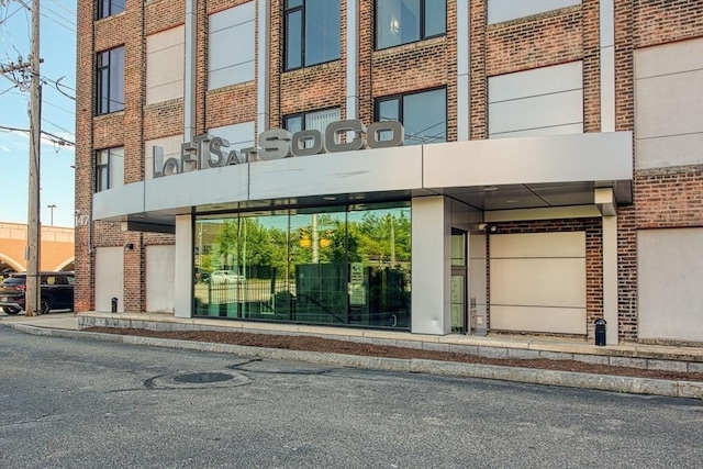 147 Centre St Unit 201, Brockton, MA 02302 - view of building exterior